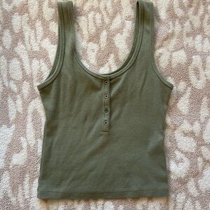 Abercrombie Tank